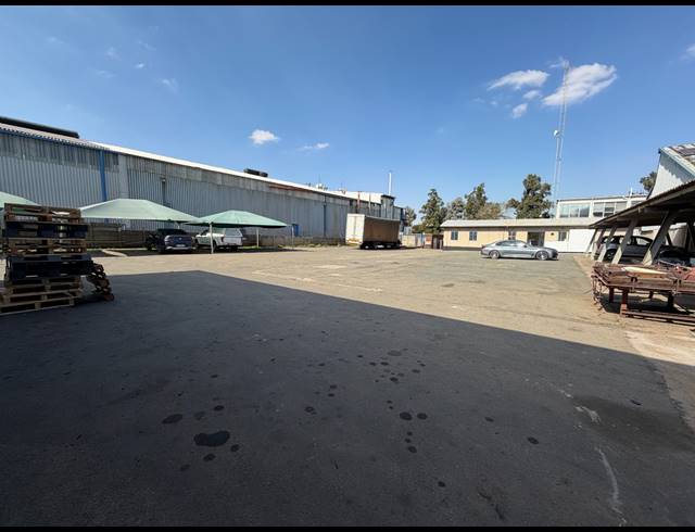 4,666M² FACTORY TO LET IN ALRODE